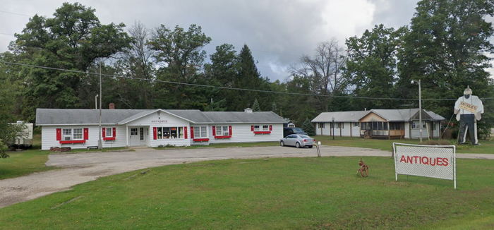 Paul Bunyan Museum (Paul Bunyan Antique Mall) - Current Street View